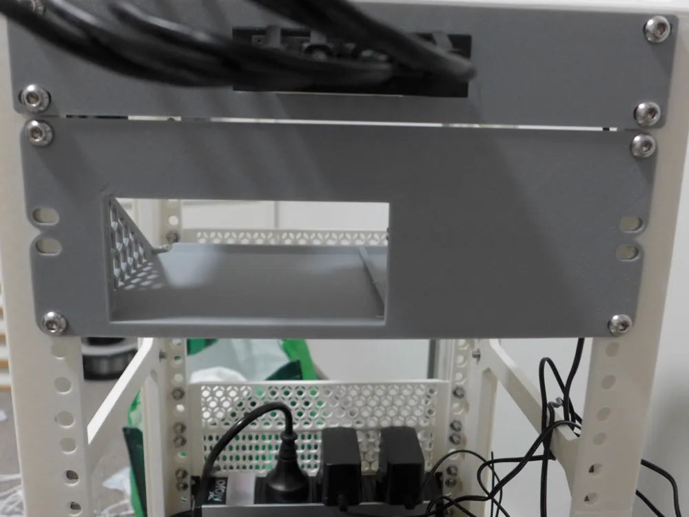 Bastidor Rack 10" Personalizable | Solución para Homelab, Domótica y sistemas de control de acuarios