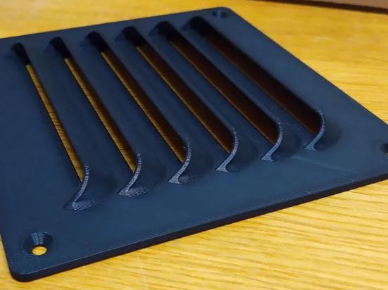 Rejillas de Ventilación y Piscinas en 3D: Fabricación a la Medida Exacta y Anticorrosión