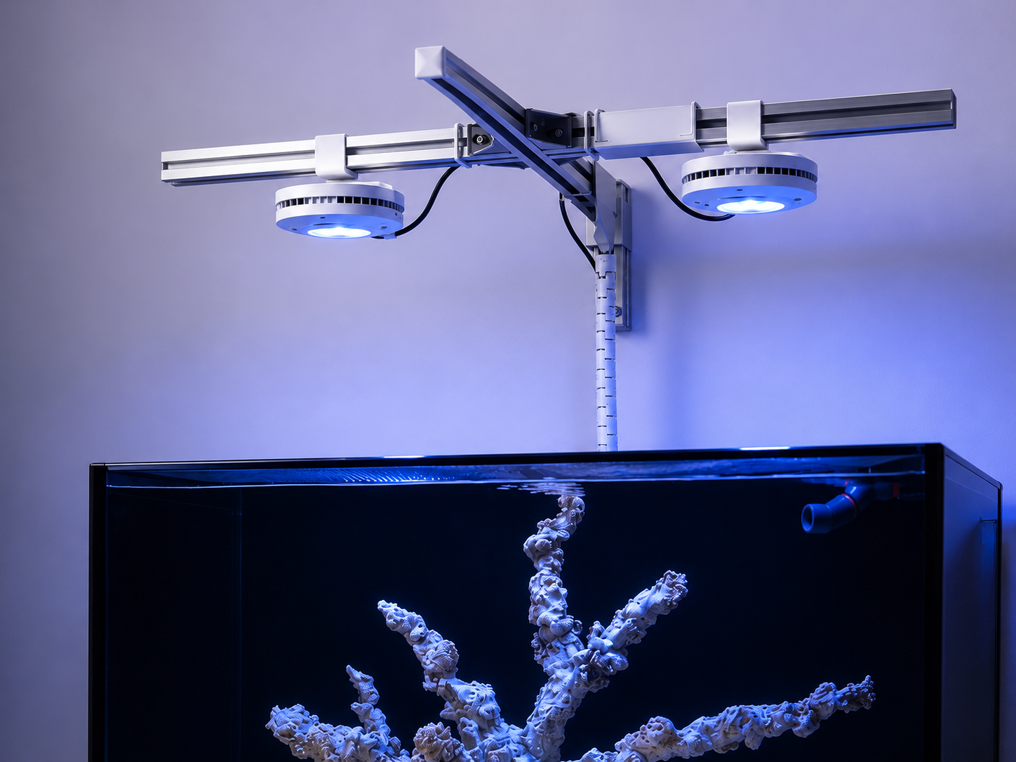 Soporte (MODELO PARED) para colgar pantalla o barra LED de acuario